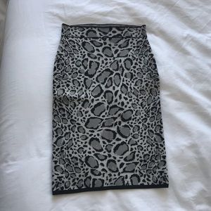 BCGB Bodycon Skirt Gray Leopard Pattern - XS